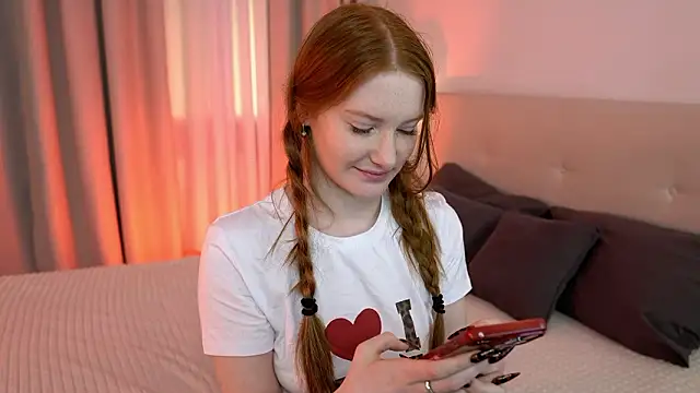 FiaMoor Live XXX Chat