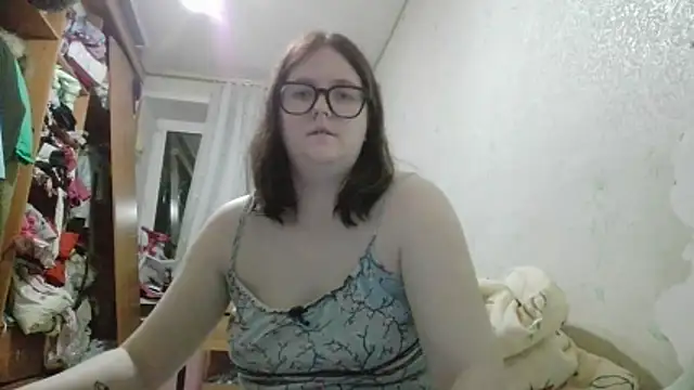 Chatroom XXX en direct de DesireMelissa