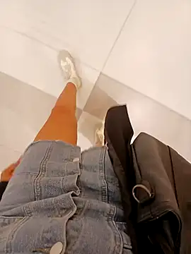 Ori-Lynk élő XXX-chatje