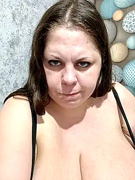 Ginabig live XXX chat