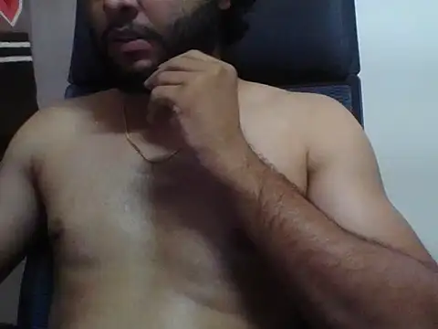 Czat XXX na żywo – Virginboy2417