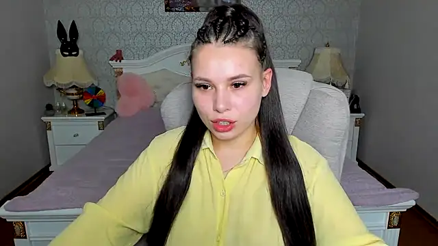 دردشة OmniaSher الجنسية المباشرة