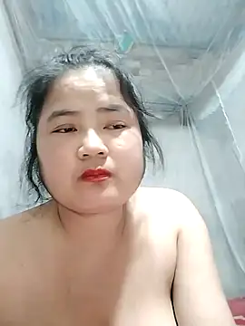 BigBoobs186 网络视讯表演