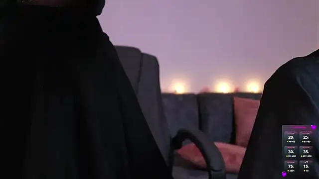 kathieandpovcock1のライブXXXチャット