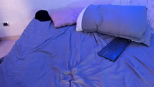 Chat +18 de _TaylorBlack ao vivo