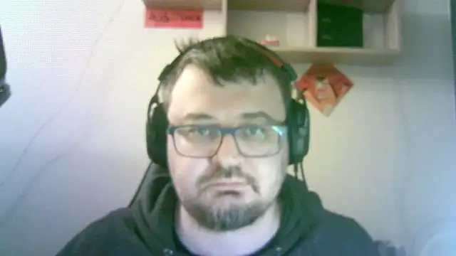 Pertunjukan Kamera Web SirAbuser