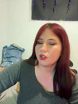 Caroline_red Webcam show