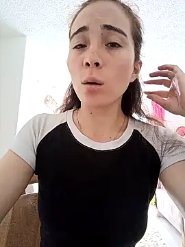 Marilixx_20 即時 XXX 聊天