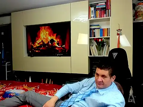 دردشة SpartacusDaddy48 الجنسية المباشرة