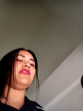 Chat XXX en directo de MAYE__13