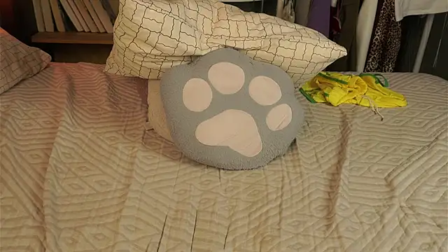 LynHillaireのライブXXXチャット