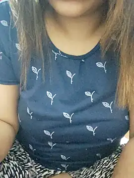 Chat +18 de Tanha18 ao vivo