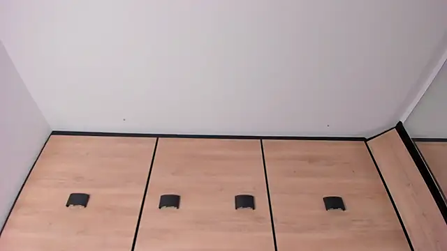 karol_lewiss 现场XXX聊天