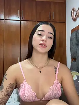 Chatroom XXX en direct de Veronica_isaza__