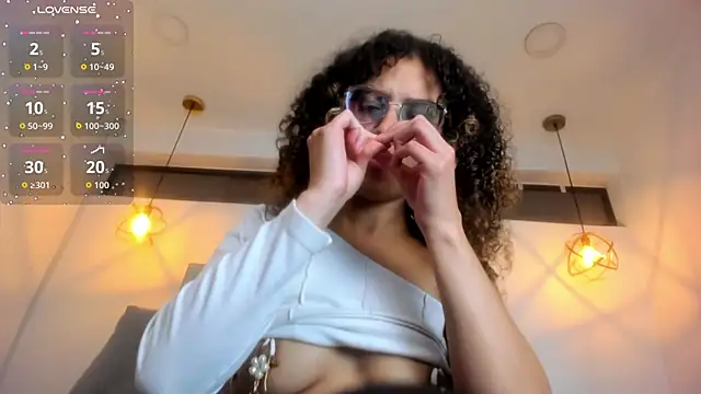 Hanna_Cornee_ 라이브 XXX 채팅