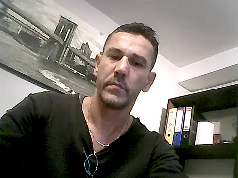 Chat XXX ao vivo de mastercharisma35