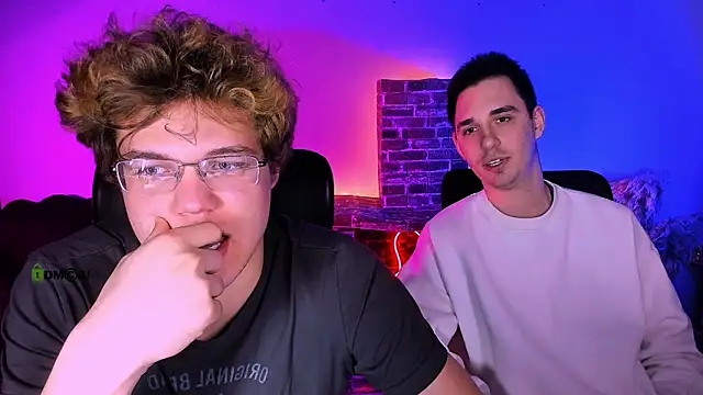 lucas_long_'s Live XXX Chat