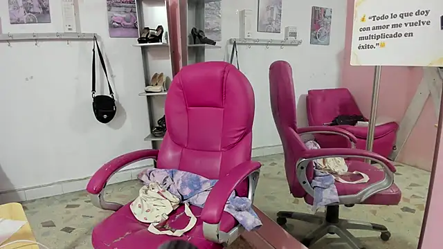 Živý XXX chat CAMILA--REY