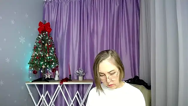 queen_a_n_i Webcamshow