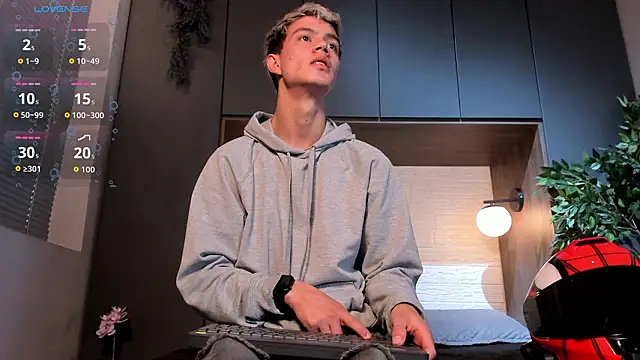 Онлайн чат XXX nicktorn