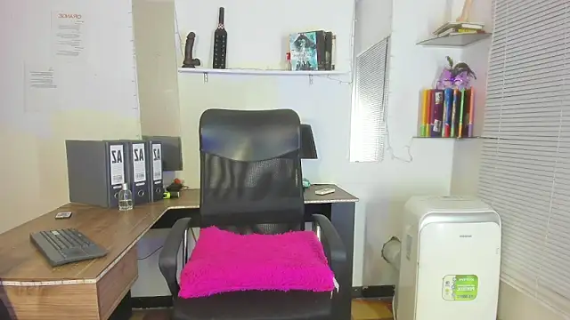 Онлайн чат XXX xxKamadevaxx