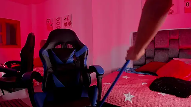 Онлайн чат XXX Liamsubtle01