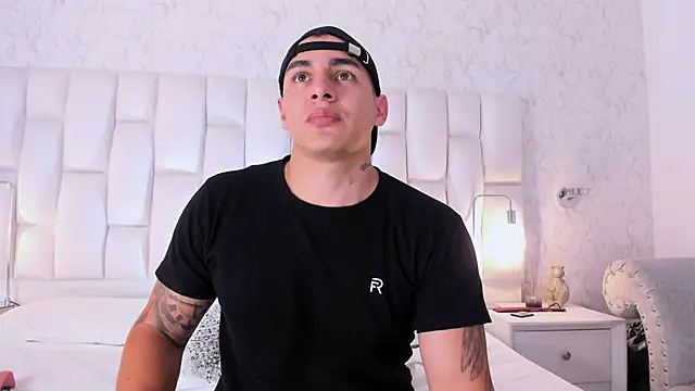 Вебкам-шоу MassimoCo_