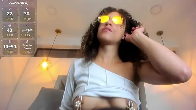 Hanna_Cornee_のライブXXXチャット