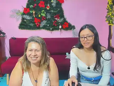 Chat +18 de lesbiancuple ao vivo