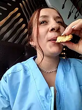 Mery_Moon123's Live XXX Chat