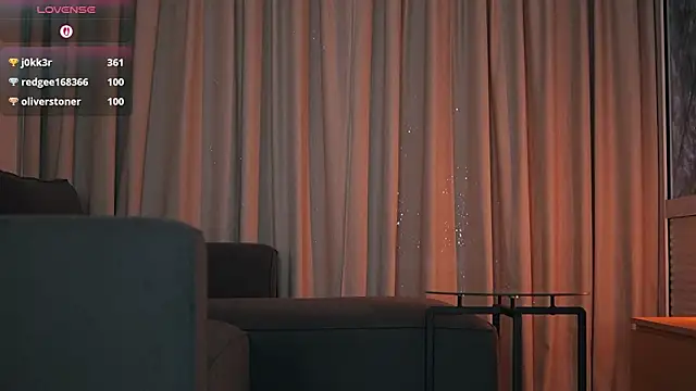 Sembang XXX Secara Langsung Alison_Miller9