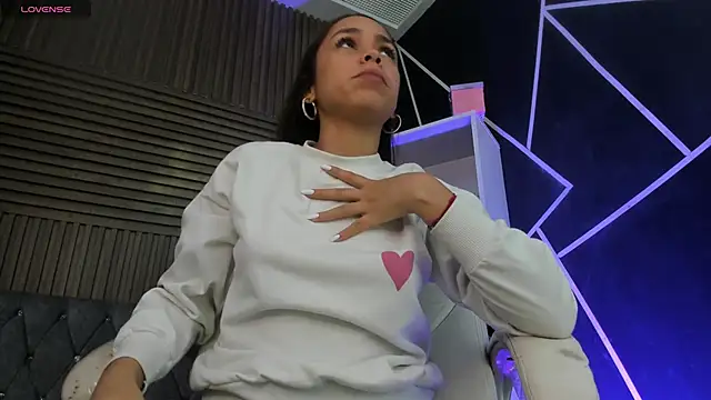 Živý XXX chat CarolineFyre