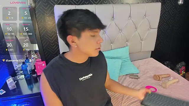 Chat +18 de Thiago_Kozak ao vivo