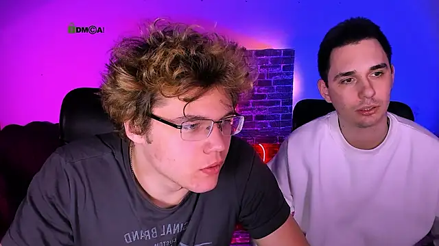 Chatroom XXX en direct de lucas_long_