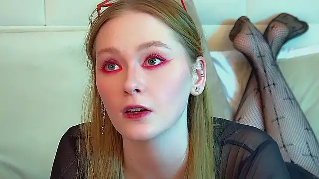 AgataFoxley 即時 XXX 聊天