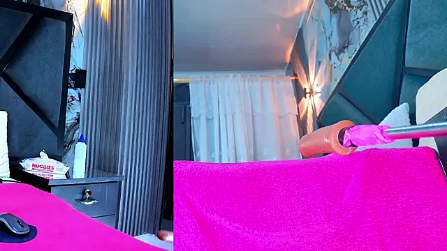 NathaxaLeans Webcam-Show