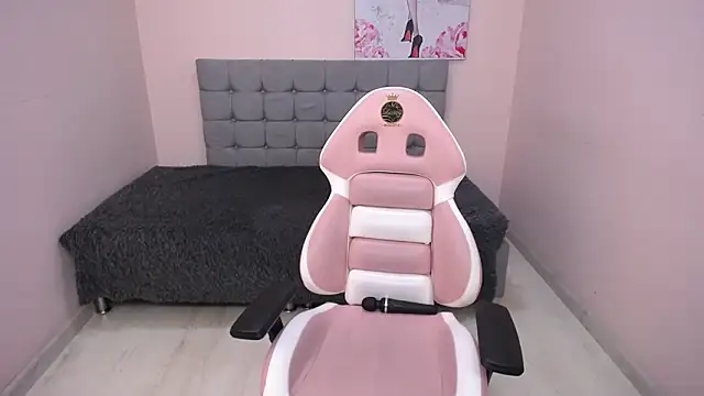 Adri_gomez_x élő XXX-chatje