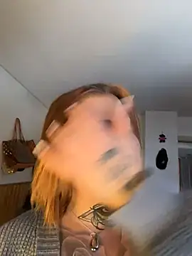 cc_uncensored: онлайн-секс-чат