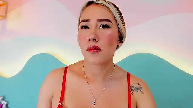 Chatroom XXX en direct de Lannajansen