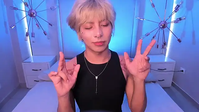 OliIverr22: онлайн-секс-чат