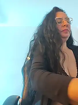 Chatroom XXX en direct de KiaraFoster