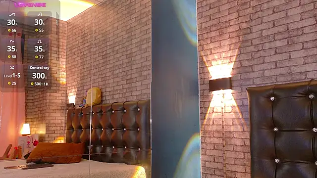 Naughty__Chriss Chat XXX in diretta