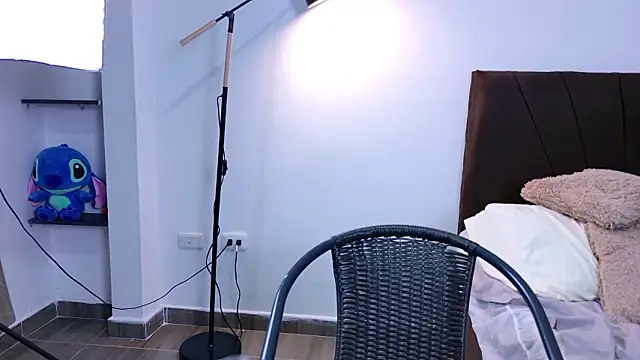 Genesis_Montenegro_OA Chat XXX live