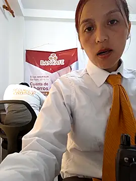 Emily-7_'s Live XXX Chat