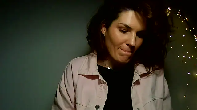 Ms-Lust1- Adlı Modelin Canlı XXX Sohbeti