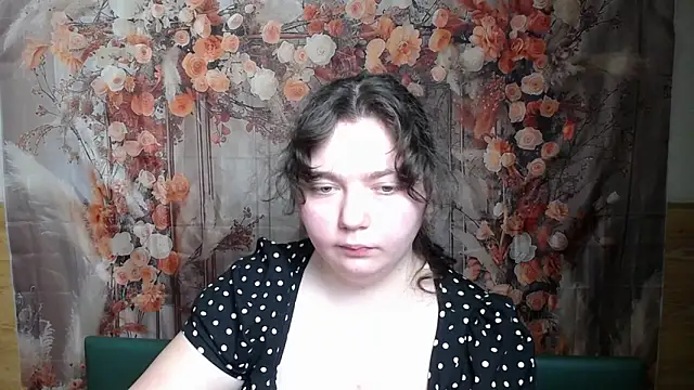 Chat +18 de NeonilaLisova ao vivo