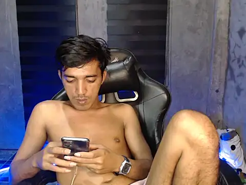 RowyCam Live XXX Chat