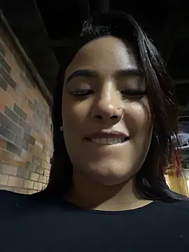 Nattasha_BrownのライブXXXチャット