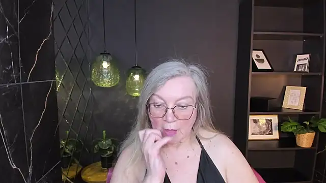 XXX chat uživo modela NataliMellow