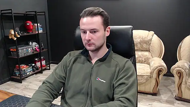 MihasikD 现场XXX聊天